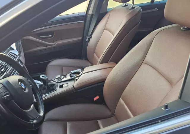 BMW Seria 5 520d Touring Blue Performance