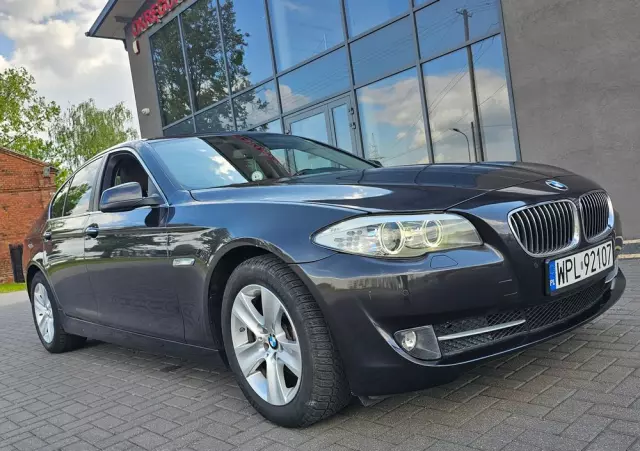 BMW Seria 5 520d Touring Blue Performance