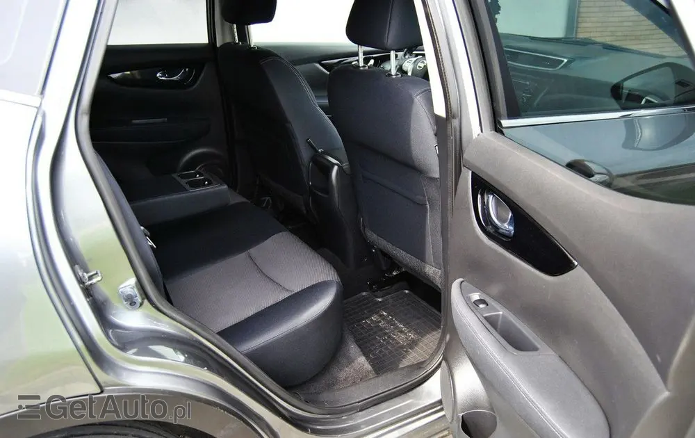 NISSAN Qashqai 1.2 DIG-T Acenta