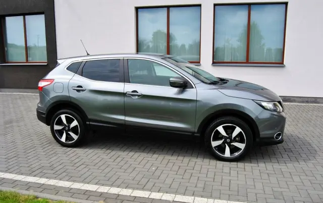 NISSAN Qashqai 1.2 DIG-T Acenta