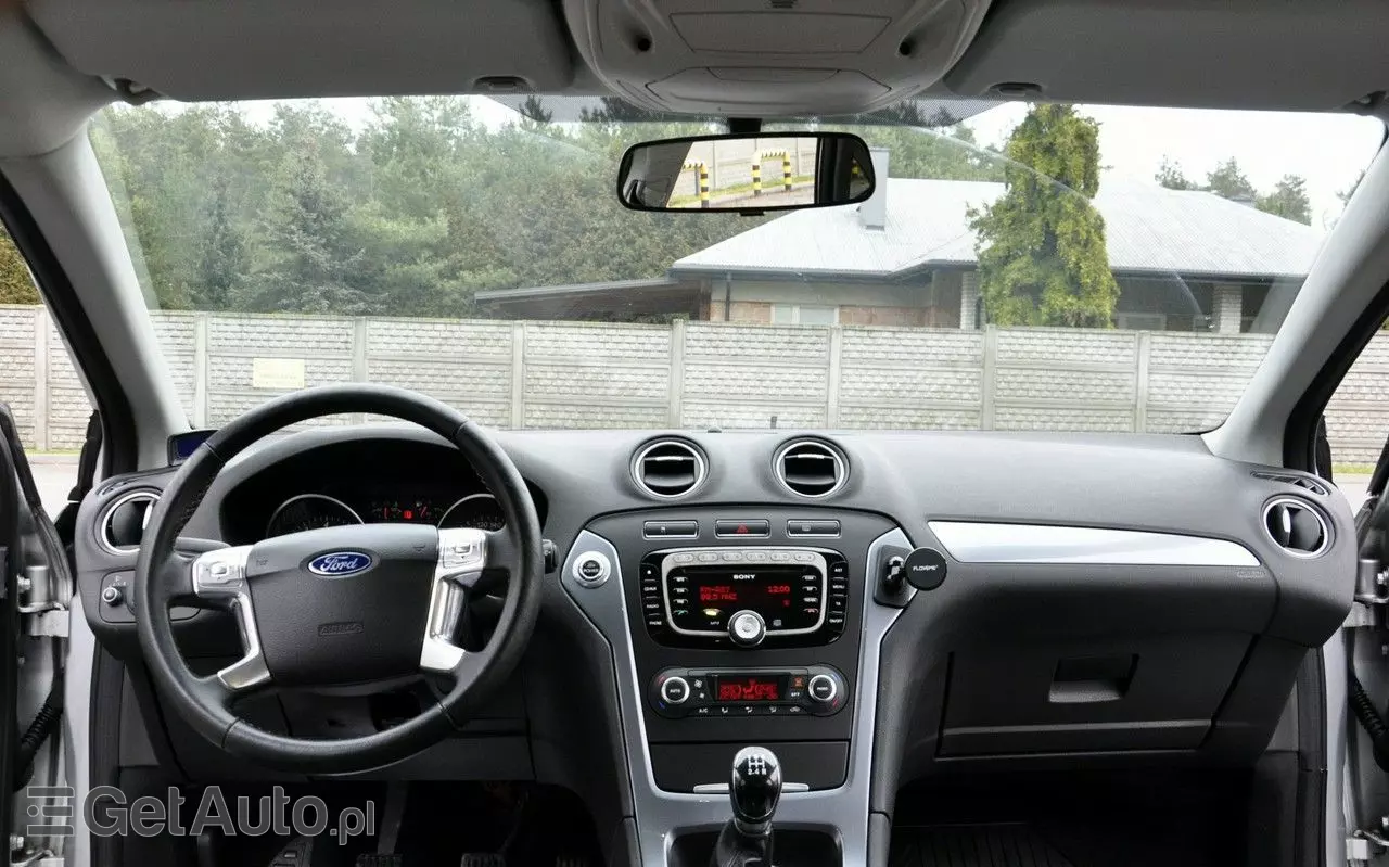 FORD Mondeo 2.0 FF Titanium