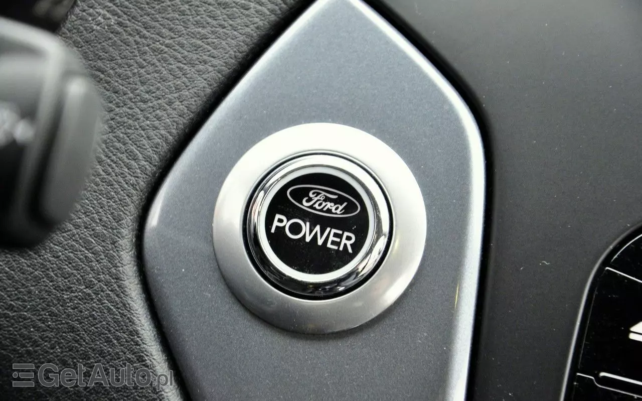 FORD Mondeo 2.0 FF Titanium