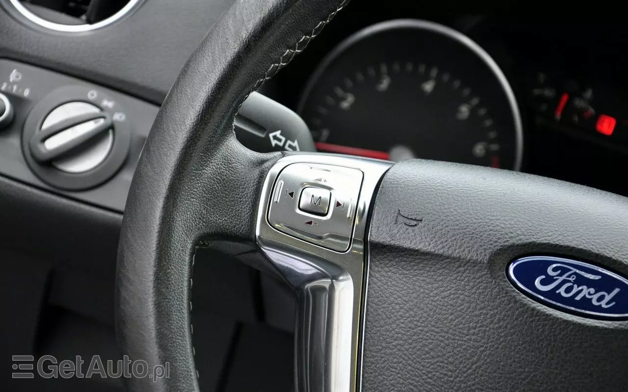 FORD Mondeo 2.0 FF Titanium