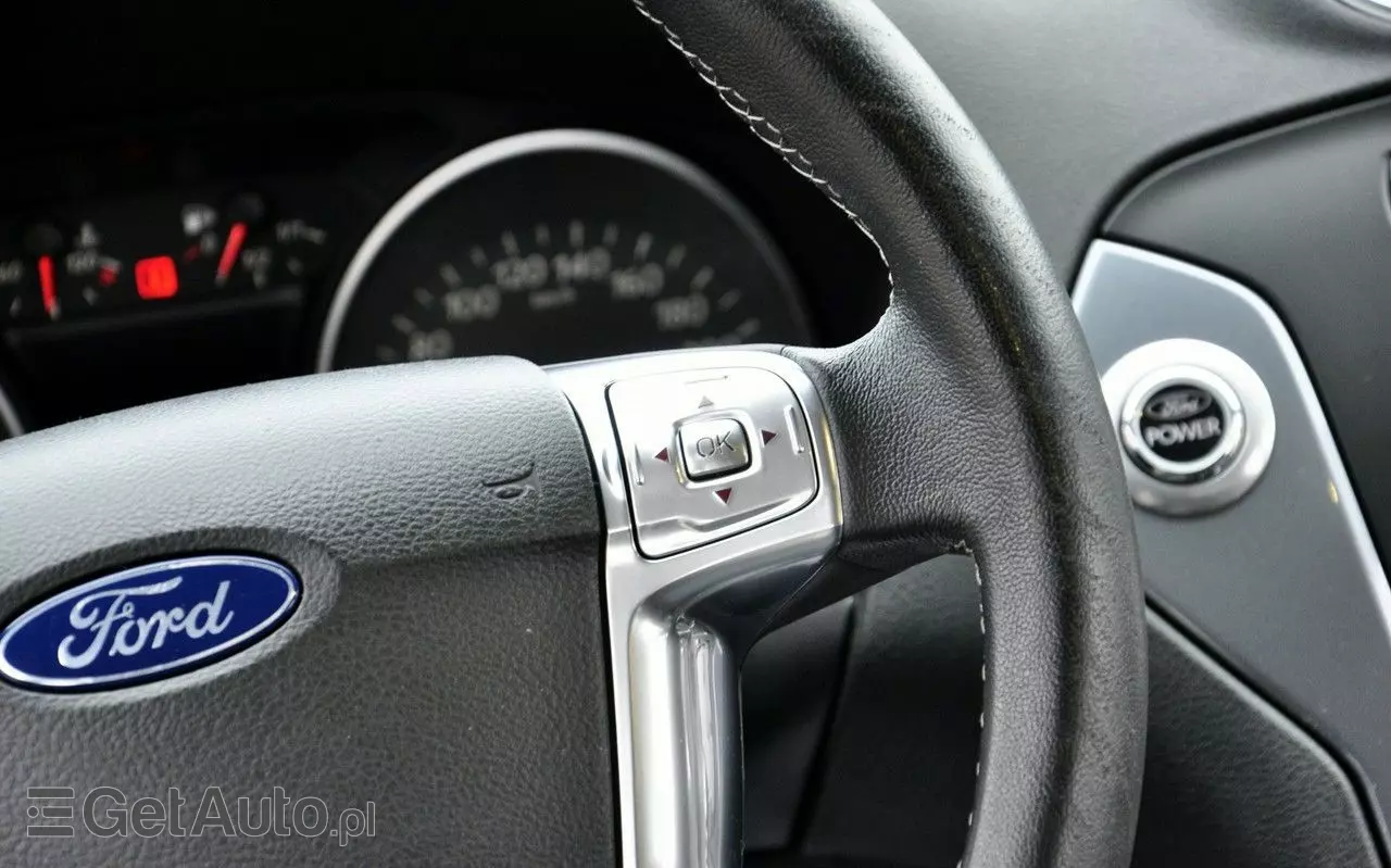 FORD Mondeo 2.0 FF Titanium