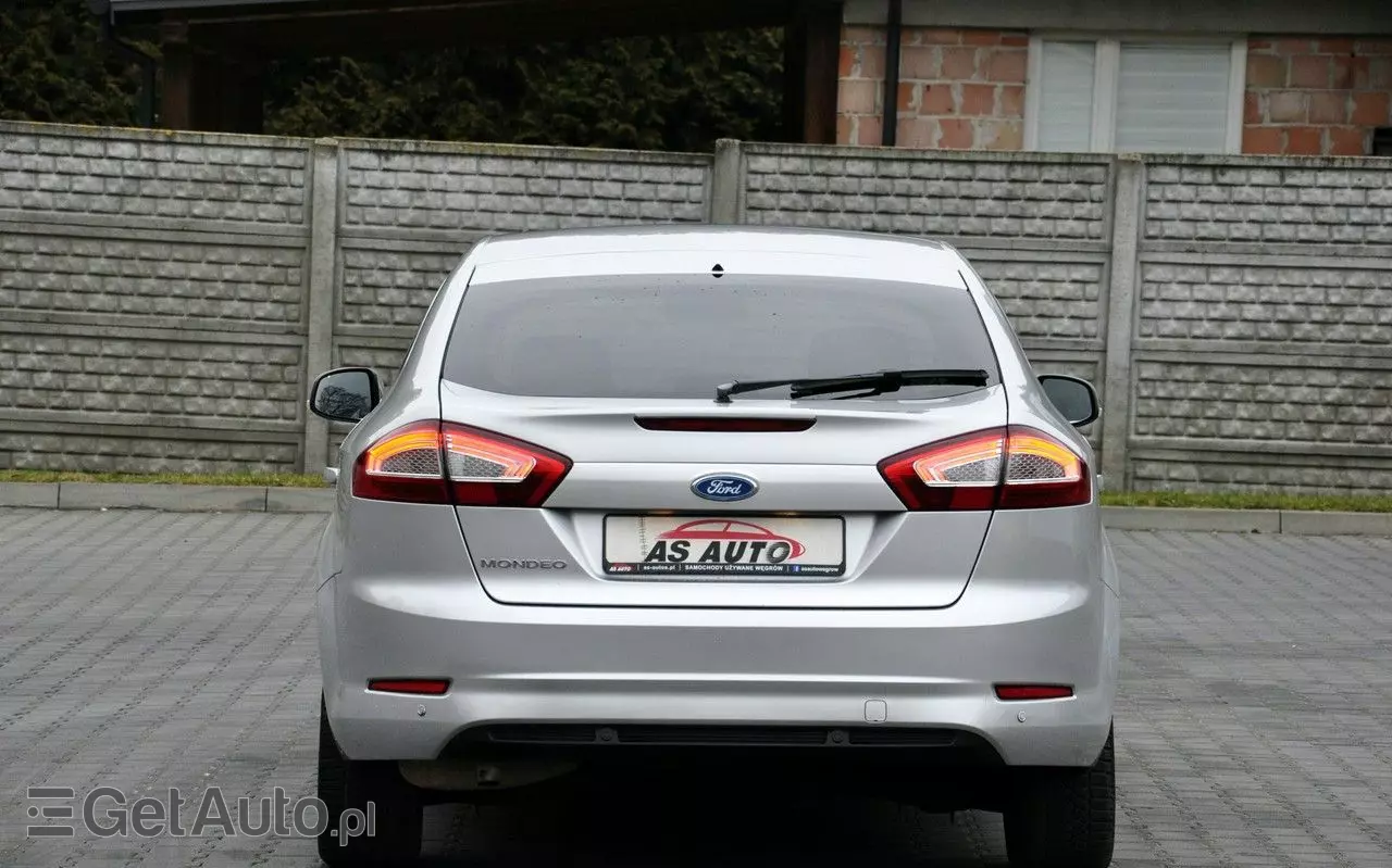 FORD Mondeo 2.0 FF Titanium