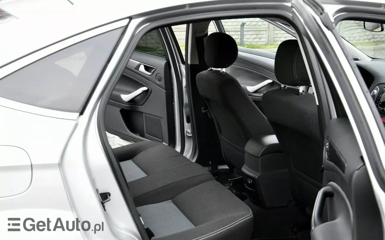 FORD Mondeo 2.0 FF Titanium