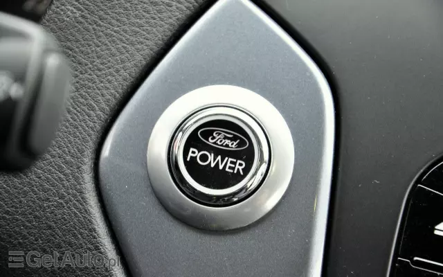 FORD Mondeo 2.0 FF Titanium