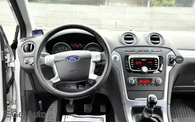 FORD Mondeo 2.0 FF Titanium