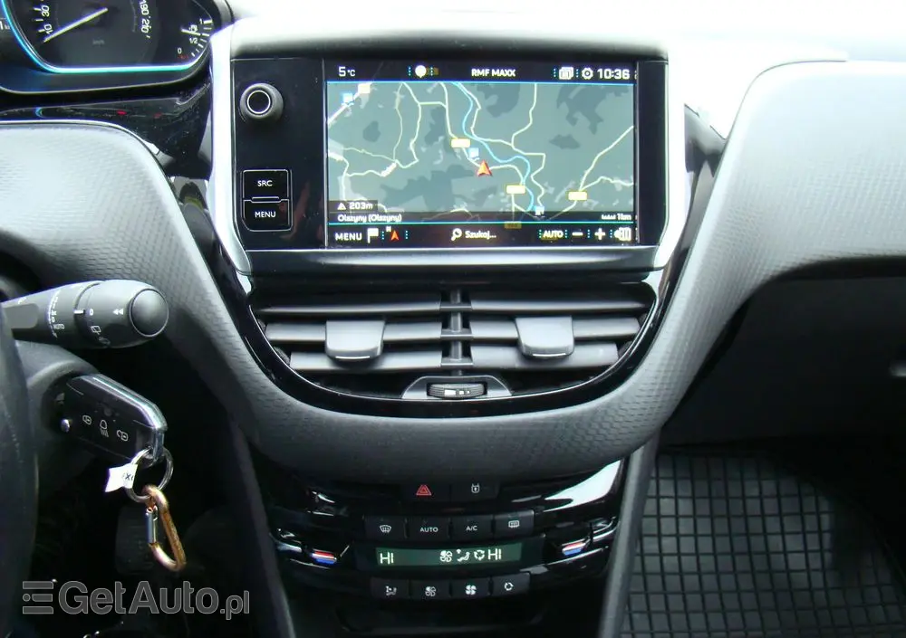 PEUGEOT 2008 1.5 BlueHDi Crossway