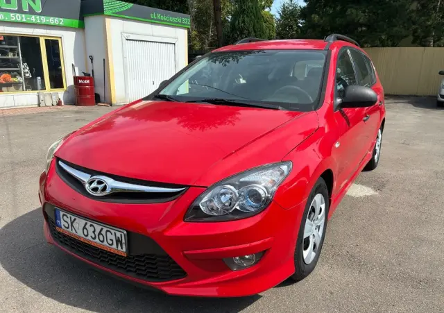 HYUNDAI I30 