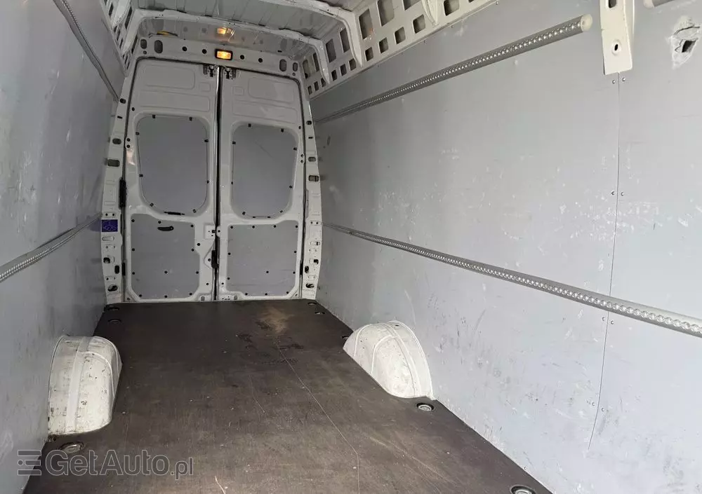 IVECO Daily/35S16/Automat Hi-Matic/furgon Maxi-Maxi/2100 wysoki/Kamera cofania/PDC/Jumbo 