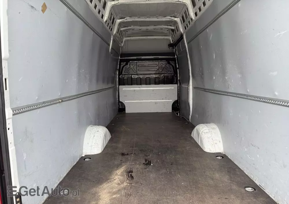 IVECO Daily/35S16/Automat Hi-Matic/furgon Maxi-Maxi/2100 wysoki/Kamera cofania/PDC/Jumbo 