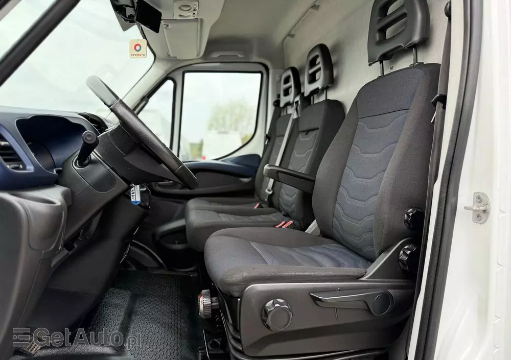 IVECO Daily/35S16/Automat Hi-Matic/furgon Maxi-Maxi/2100 wysoki/Kamera cofania/PDC/Jumbo 