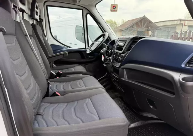 IVECO Daily/35S16/Automat Hi-Matic/furgon Maxi-Maxi/2100 wysoki/Kamera cofania/PDC/Jumbo 