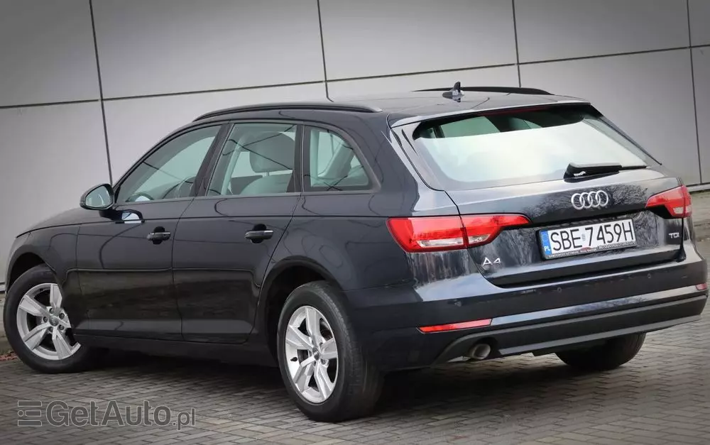 AUDI A4 Avant 2.0 TDI ultra S tronic