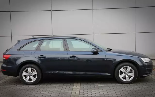 AUDI A4 Avant 2.0 TDI ultra S tronic