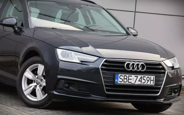 AUDI A4 Avant 2.0 TDI ultra S tronic