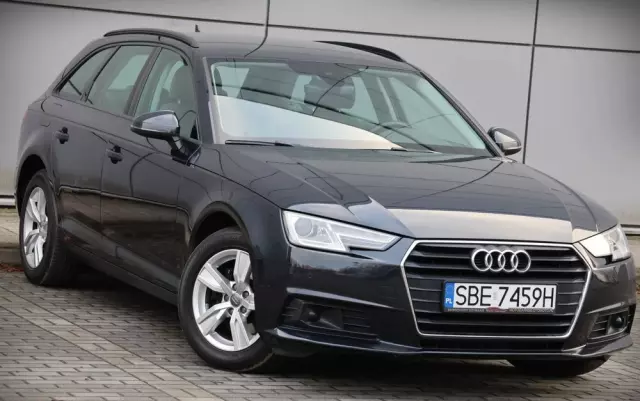 AUDI A4 Avant 2.0 TDI ultra S tronic