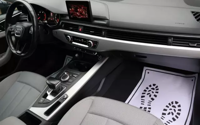 AUDI A4 Avant 2.0 TDI ultra S tronic