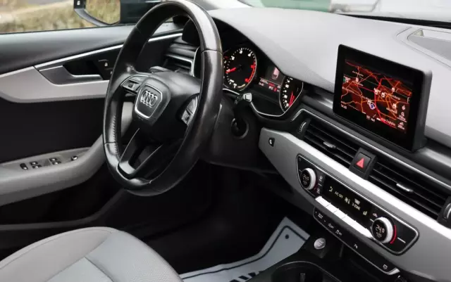 AUDI A4 Avant 2.0 TDI ultra S tronic