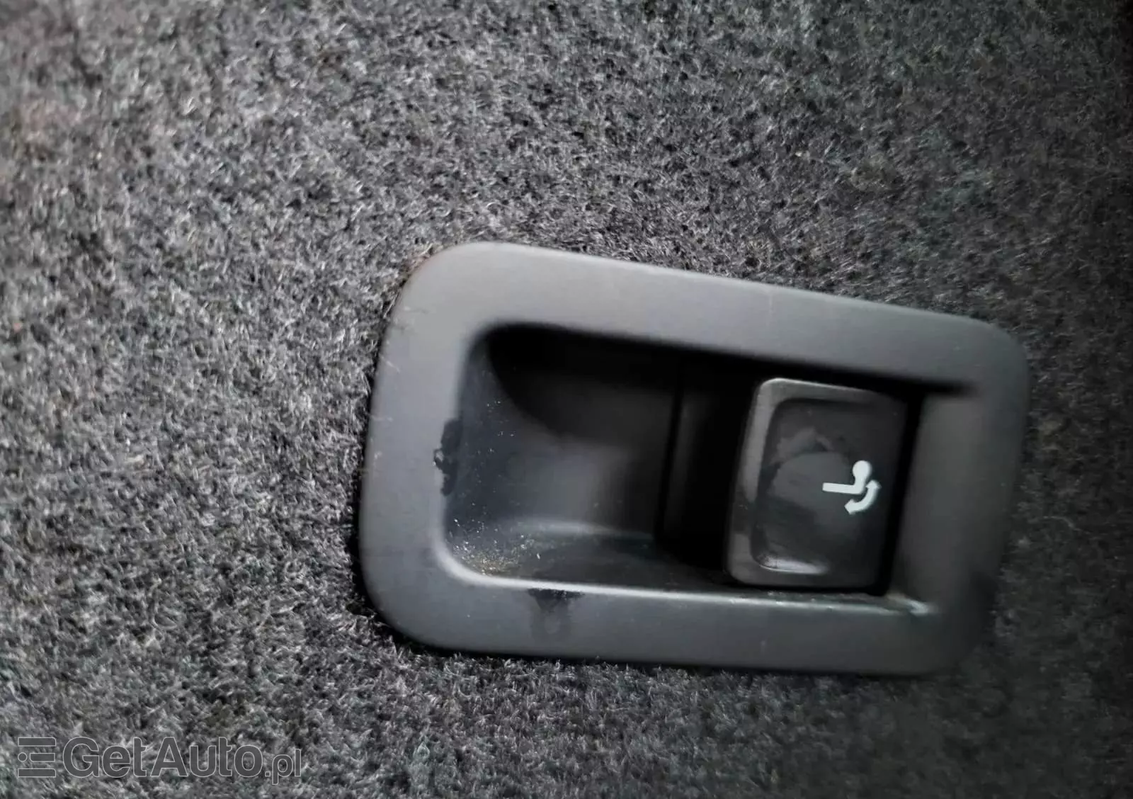 SKODA Karoq 2.0 TDI 4x4 DSG Selection