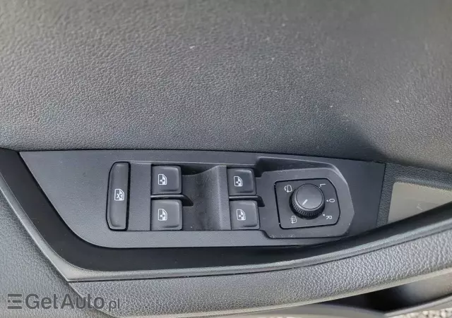 SKODA Karoq 2.0 TDI 4x4 DSG Selection