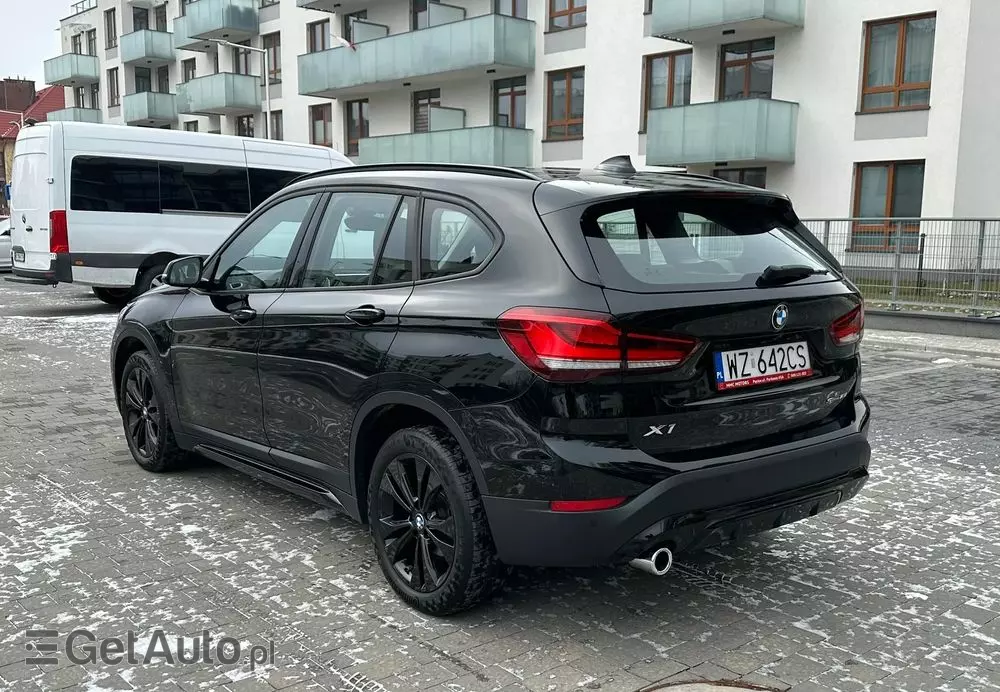 BMW X1 SDrive18i Advantage