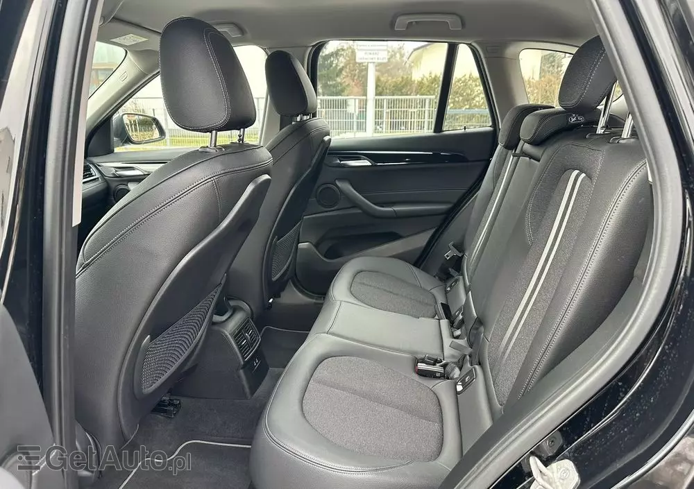 BMW X1 SDrive18i Advantage