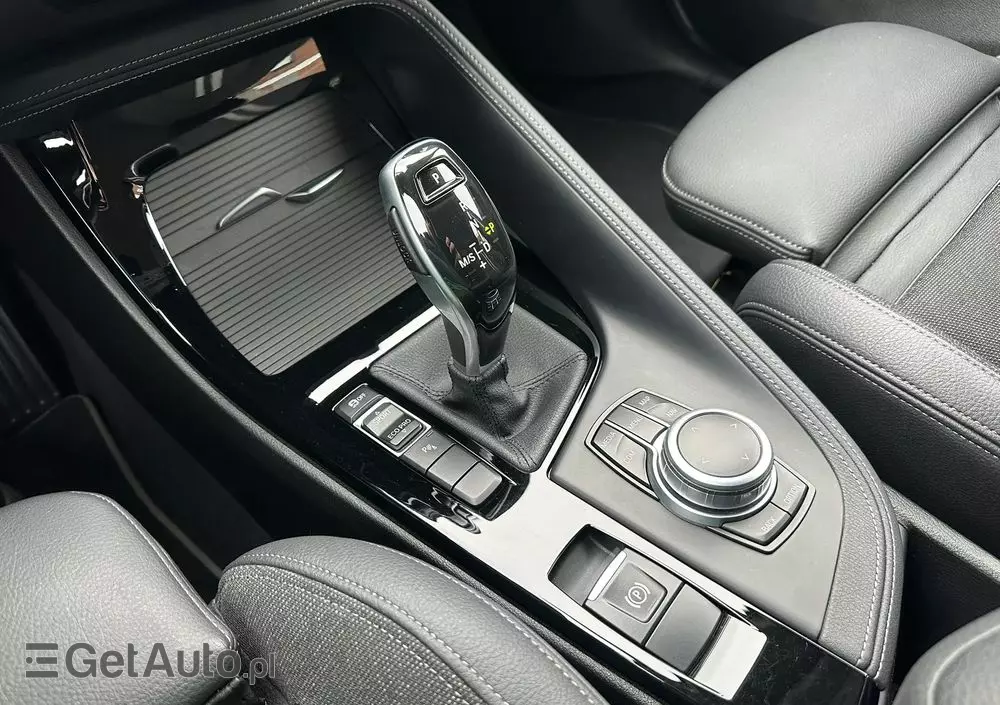 BMW X1 SDrive18i Advantage