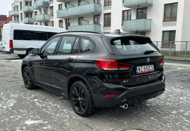 BMW X1 SDrive18i Advantage