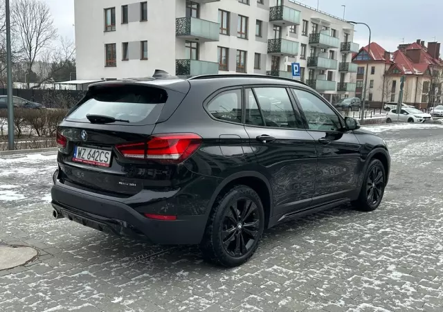 BMW X1 SDrive18i Advantage