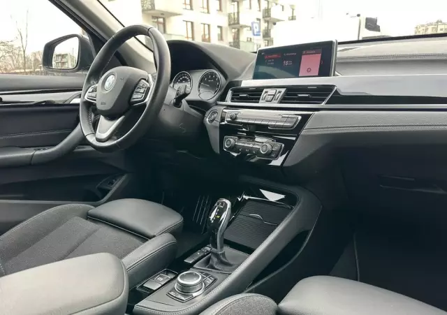 BMW X1 SDrive18i Advantage