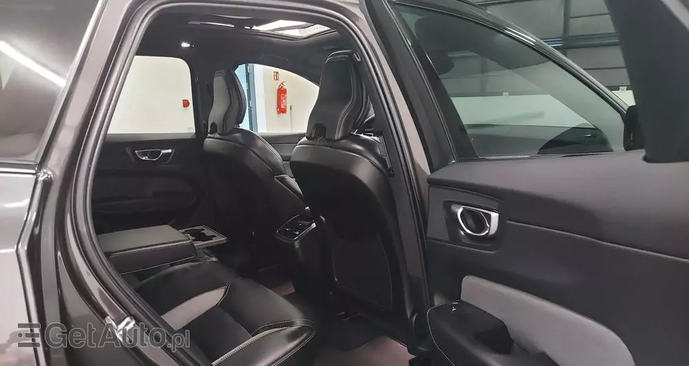 VOLVO XC 60 B4 D Geartronic RDesign