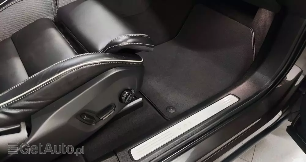 VOLVO XC 60 B4 D Geartronic RDesign