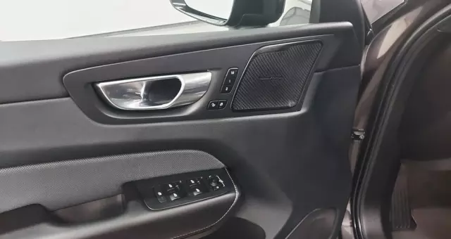 VOLVO XC 60 B4 D Geartronic RDesign