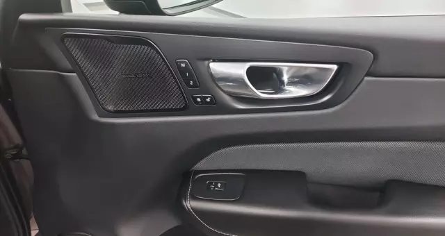 VOLVO XC 60 B4 D Geartronic RDesign