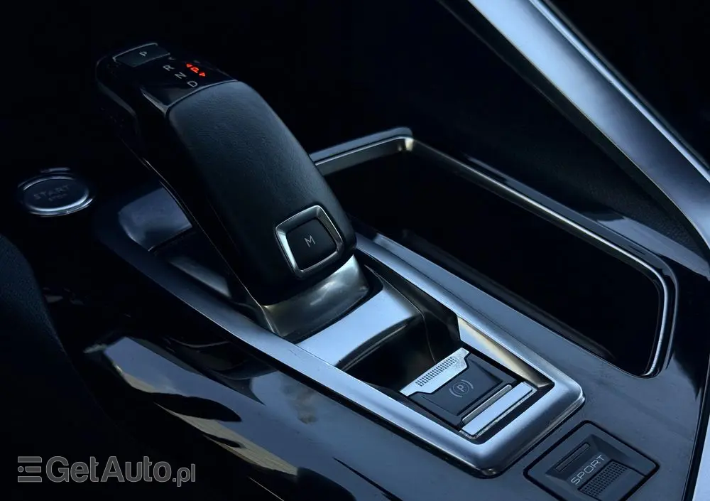 PEUGEOT 3008 2.0 BlueHDi GT S&S EAT8