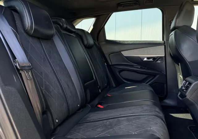 PEUGEOT 3008 2.0 BlueHDi GT S&S EAT8