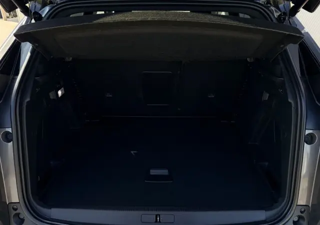 PEUGEOT 3008 2.0 BlueHDi GT S&S EAT8