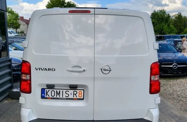 OPEL Vivaro 