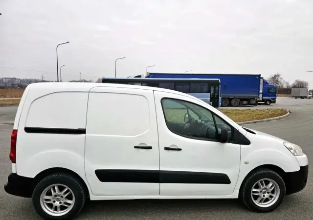PEUGEOT PARTNER 