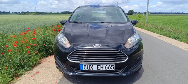 FORD Fiesta Black Edition