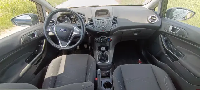 FORD Fiesta Black Edition