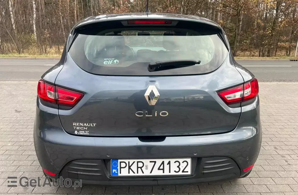 RENAULT Clio 