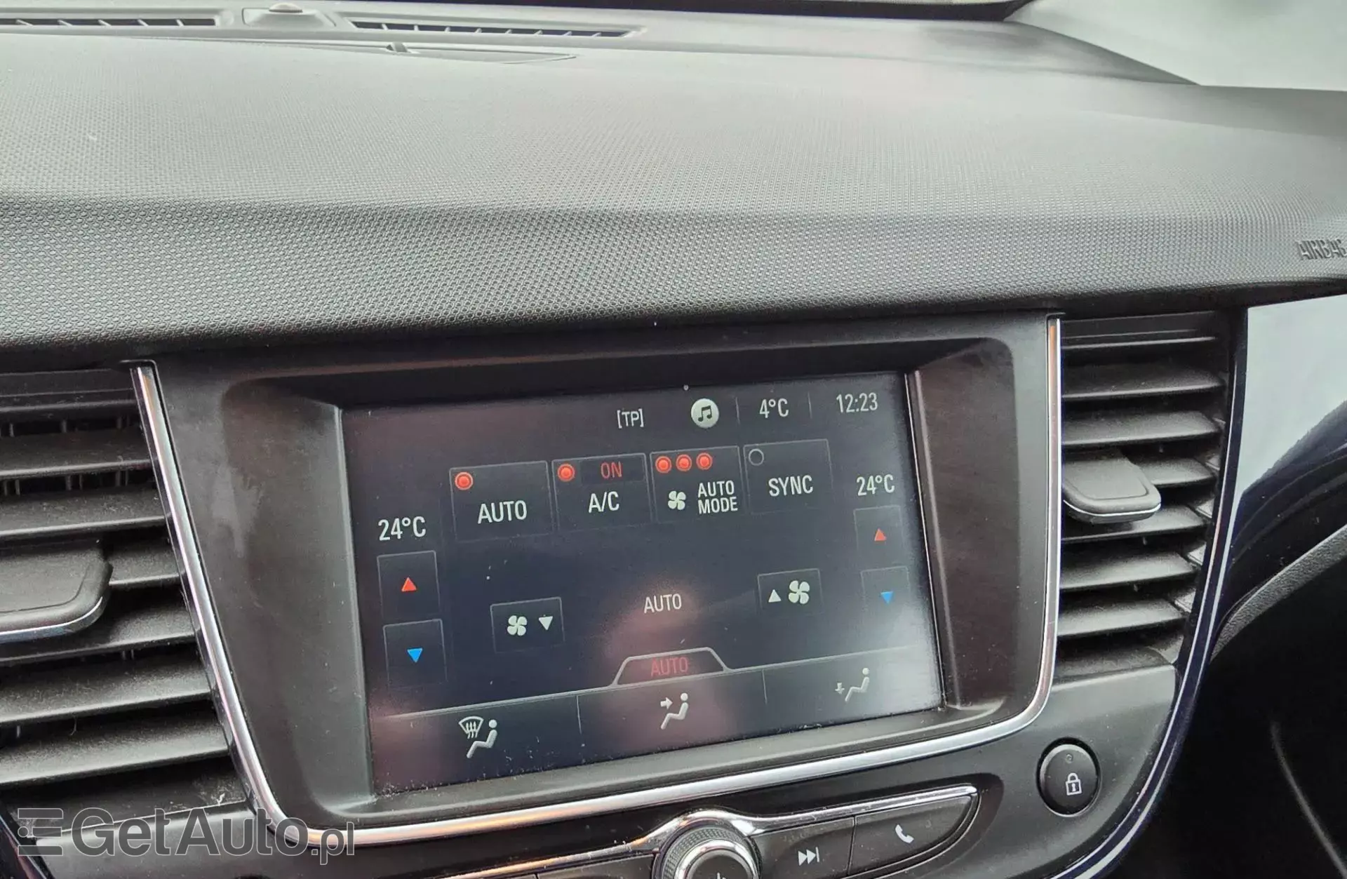 OPEL Crossland 1.2 Turbo (130 KM)