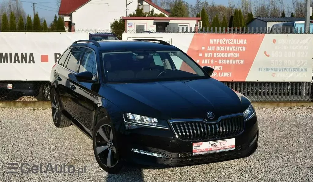 SKODA Superb 