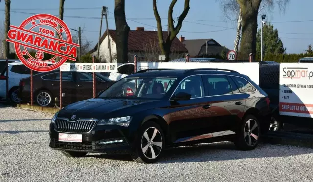 SKODA Superb 