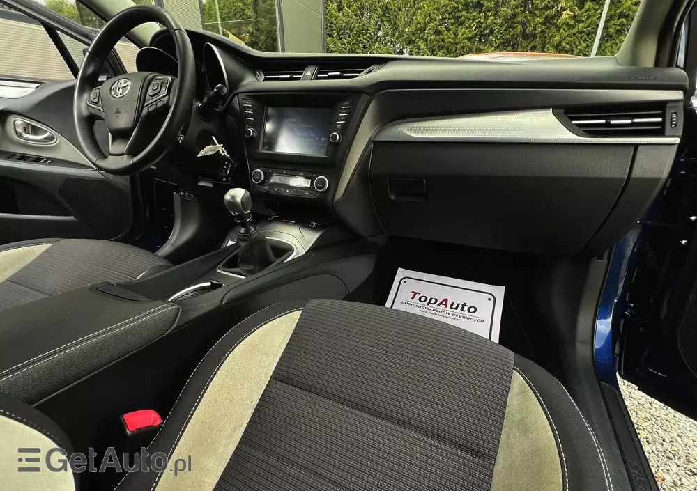 TOYOTA Avensis 2.0 D-4D Premium