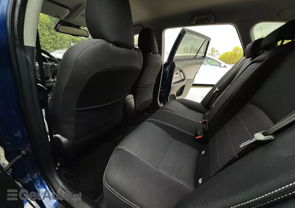 TOYOTA Avensis 2.0 D-4D Premium