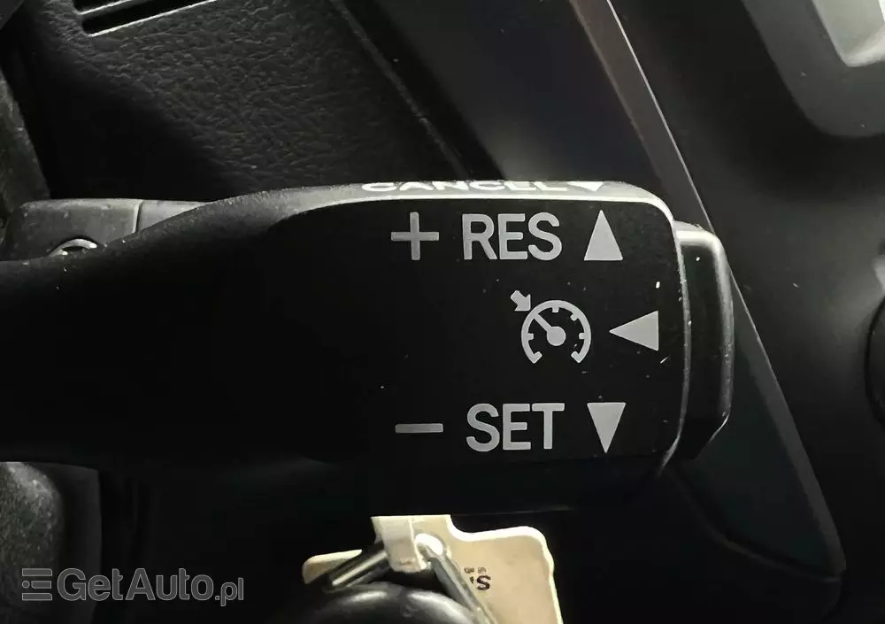 TOYOTA Avensis 2.0 D-4D Premium